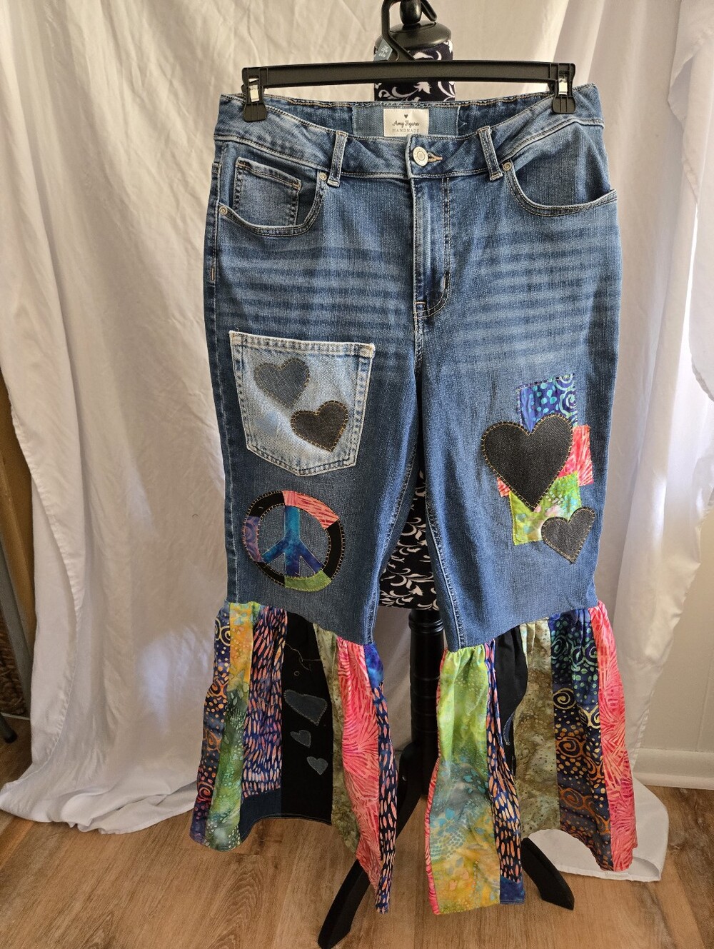Embellished Blue Patchwork Women’s Jeans with Ruffle Hem.